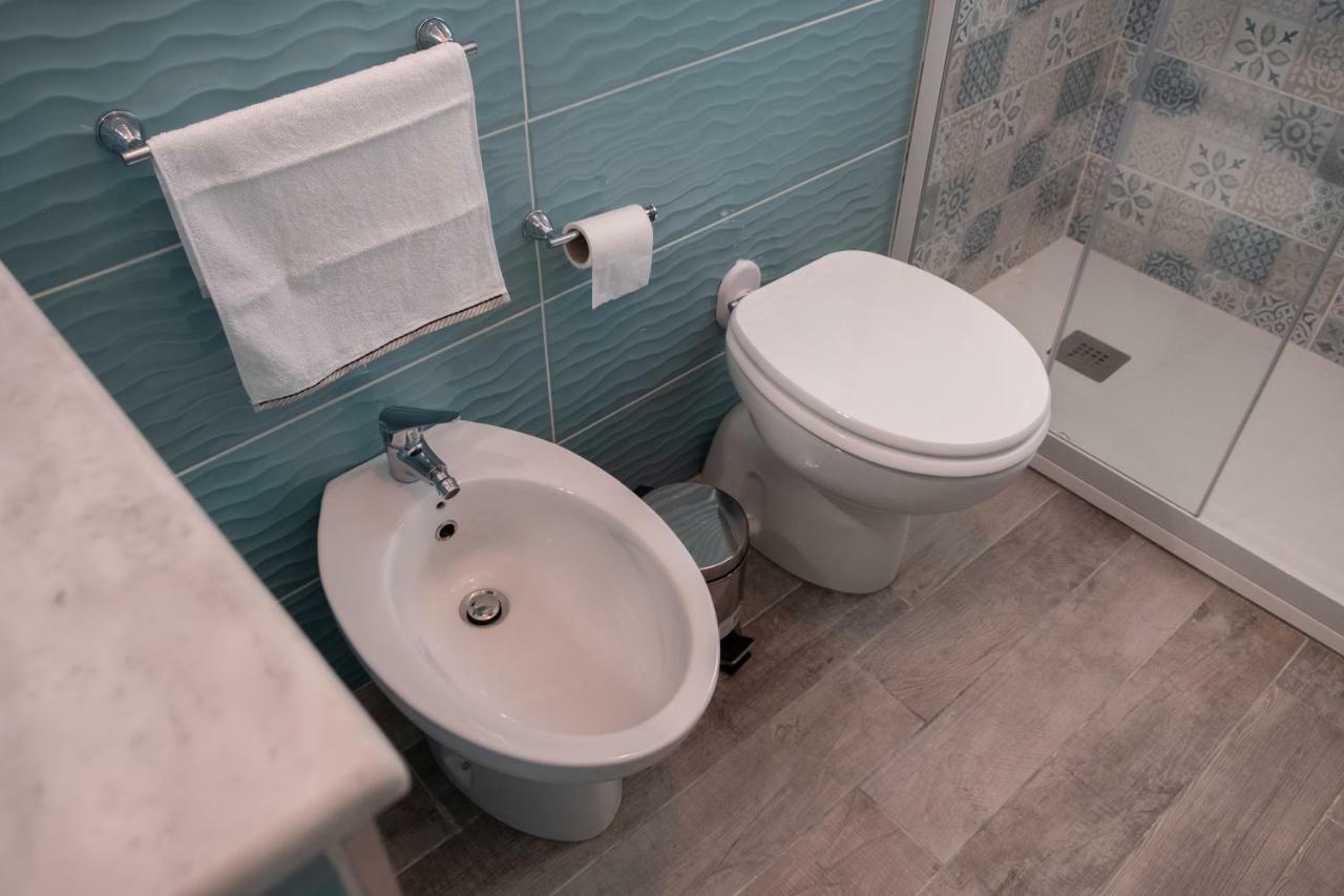 Isabel House Villa Изола деле Фемине Екстериор снимка